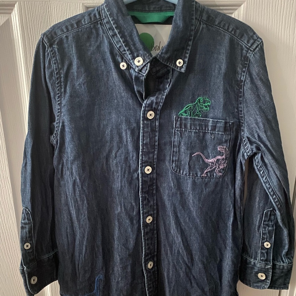 Mini Boden denim button down shirt with dinosaur/animal print.